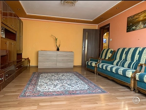 Proprietar vand apartament 3 camere decomandat etaj2  - imagine 2