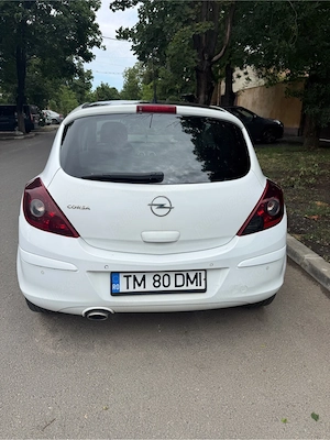De vanzare Opel Corsa D 1.4 benzina 2010 - imagine 2