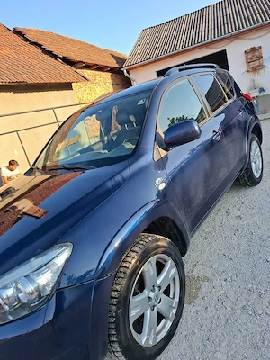 Toyota Rav 4   4x4  2.2DCAT - imagine 4