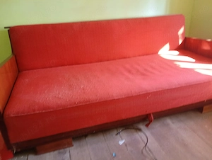 Dau pat lemn masiv gratis