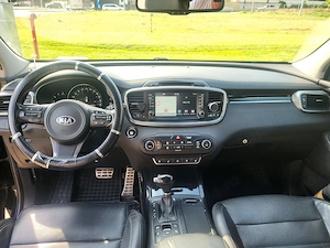 Kia Sorento de vanzare - imagine 5
