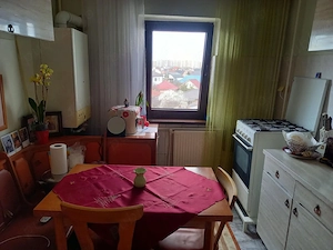Proprietar vând apartament 3 camere