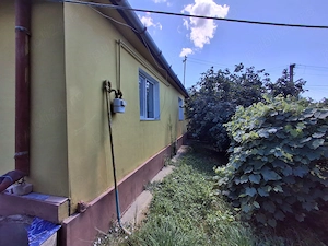 Casă de vânzare în centrul comunei Sânger, jud.Mureș   100 mp + teren intravilan 3.300 mp - imagine 4