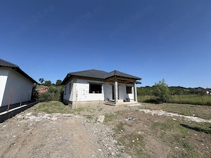 Casă de vânzare în comuna Suseni jud. Mureș - imagine 4