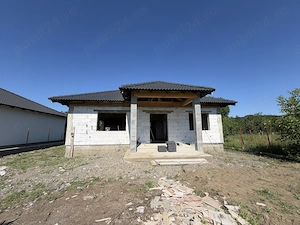 Casă de vânzare în comuna Suseni jud. Mureș