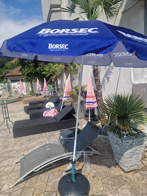 Umbrela Borsec pentru plaja piscina gradina