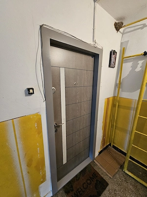 Apartament 3 camere, 68 mp, etaj 4 cu panoramă deosebită, Trivale Complex 2, complet renovat 102.000 - imagine 10