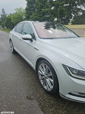 Volkswagen Passat 2.0 TDI SCR 4Mot DSG Highline - imagine 2