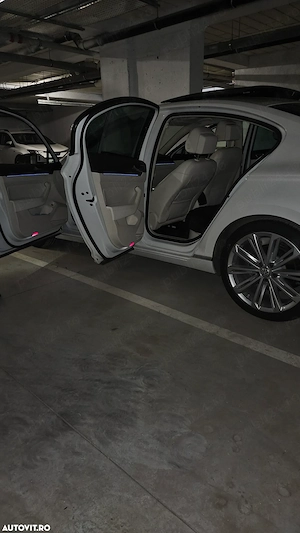 Volkswagen Passat 2.0 TDI SCR 4Mot DSG Highline - imagine 10