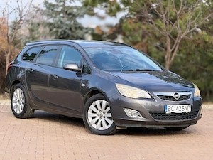 Opel Astra J Sports Tourer 1.7 CDTI