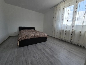 Închiriez apartament 3 camere - Piatra Neamț  - imagine 4