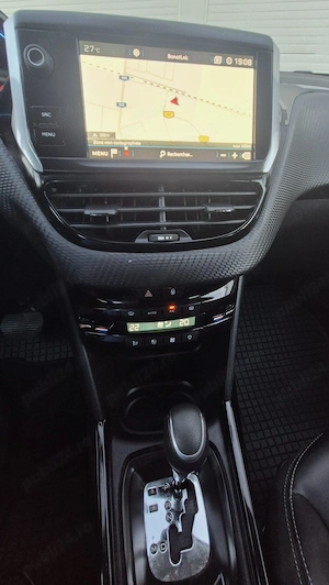 PEUGEOT 2008 GT Line 1.2 110CP AN2018 Automat Euro6 - imagine 11