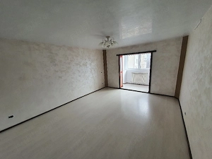 Închiriez apartament 3 camere - Bacau  - imagine 2