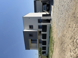 Persoană fizică Vand casa individuala noua,4 camere,3 bai,incalzire in pardoseala 186mp - imagine 10