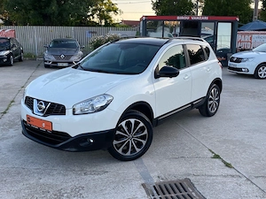 nissan qashqai panoramik 1.5 dci interior piele+textil deosebita alb perlat km reali parc auto - imagine 4