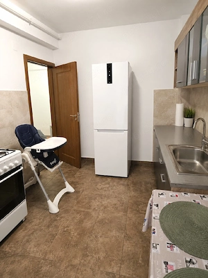 Apartament 2 camere vanzare - imagine 2