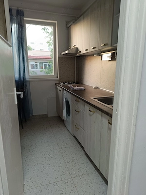 inchiriez apt. 3 camere, semidecomandat, Dr. Taberei, Razoare, etaj 3 3 - imagine 2