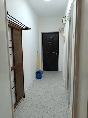 inchiriez apt. 3 camere, semidecomandat, Dr. Taberei, Razoare, etaj 3 3 - imagine 3
