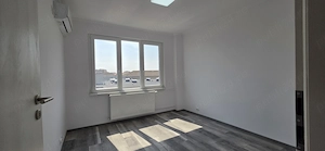Vindem apartament 3 camere, decomandat, complet renovat   Ioșia, str. Al. Cazaban - imagine 7