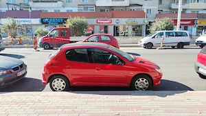 Vând Peugeot 206 1.4 benzina - imagine 3