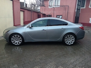 Vând Opel Insignia 2012 
