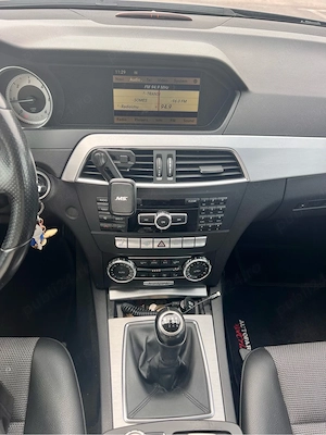 Mercedes Benz C250 Facelift 2011 - imagine 9