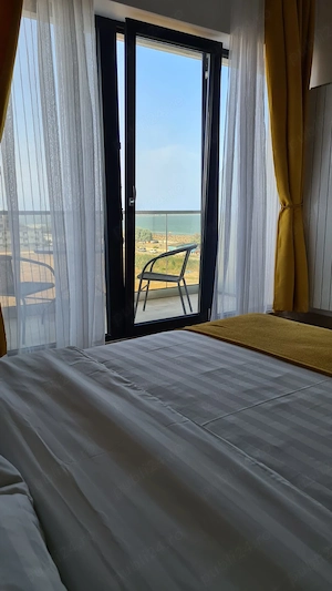 Vând  studio-uri cu vedere la mare, Mamaia Nord, Tomis Villa Promenada, 20 m de plaja - imagine 5