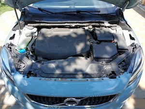 Volvo V40 D2 Momentum   2017   Automat   63.000 km - imagine 12