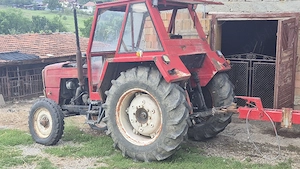 Vând tractor fiat 615