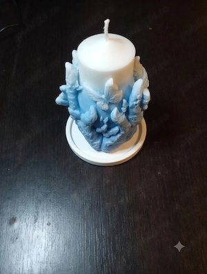   Răsfăț Artizanal: Săpunuri Transparente și Lumânări Parfumate