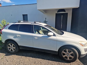 Vând Volvo XC60 2011 - imagine 2