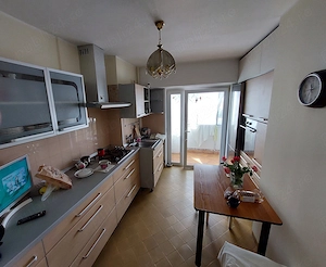 De închiriat,2 camere,zona Modern - imagine 4