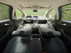 Ford Focus 1.5Benzina Automat TITANIUM - imagine 5