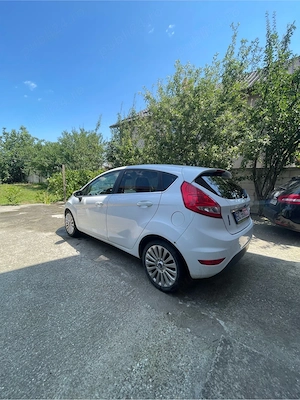Ford Fiesta - imagine 9
