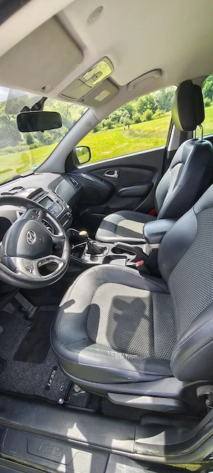 Hyundai IX35 136 cp diesel 2.0 4x4  - imagine 9