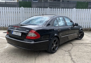 Mercedes Benz E220 Avantgarde W211 - imagine 2