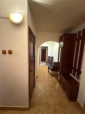 Apartament 3 camere de închiriat   spațios, complet utilat, zonă verde, bloc anvelopat - imagine 6