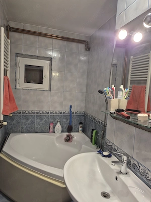 De vanzare apartament cu 2 camere  - imagine 2
