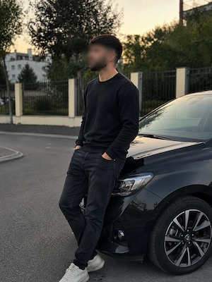  Ofer companie doamnelor și domnișoarelor, discreție maximă