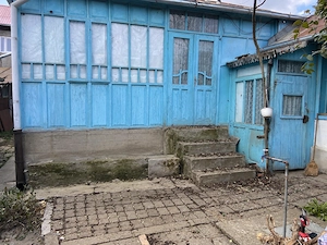 Casă bătrânească + teren 200 mp   25.000 Euro - imagine 3