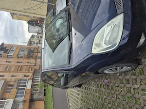 Masina ford fiesta - imagine 5