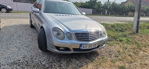 Mercedes E220CDI impecabil - imagine 3