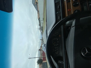 Proprietar VAND Mercedes-Benz W124 250D 1990 - imagine 10