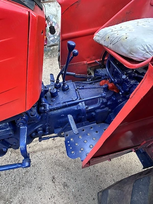 Vand tractor u445  - imagine 4