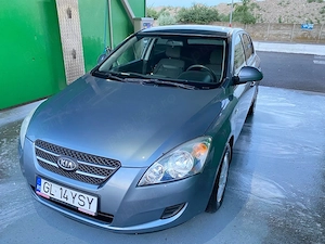 Vand Schimb Kia Ceed 2009 1.4 Benzina - imagine 2