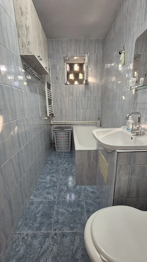 Vand apartament 2 camere Str. Tineretului - imagine 4