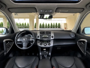 Toyota RAV4 2.2 D-4D   Unic Proprietar   Cumpărată din Ro   Full opțiuni    - imagine 5