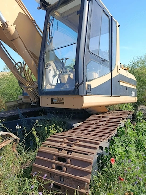 Excavator CAT   2Buc. - imagine 3
