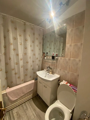 Inchiriez apartament cu 3 camere  - imagine 8