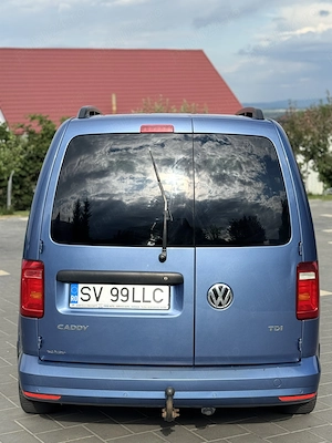 VW Caddy Maxi 2017 - 7 locuri - imagine 3